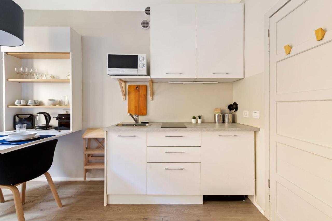 Guesthost - Sempione & Garibaldi Comfy Apartamento Milán